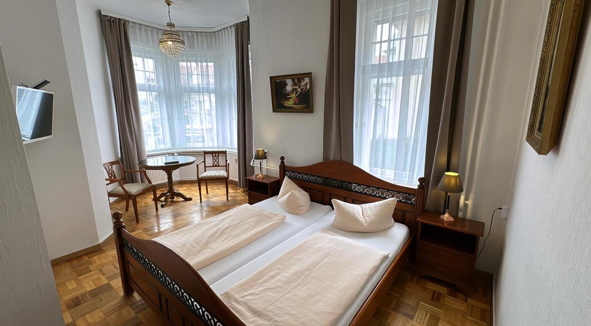 Hotel Zu Den Linden